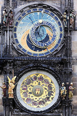 포토 JPG 해외이미지 시계 이동 모션 사람없음 햇빛 태양 행성 달 점성술 체코 천문학 다이얼 프라하 천연기념물 황도12궁 해외202004 해외포토 자연요소 교육 유럽 컨셉 우주 별자리 파일형식 이미지허브