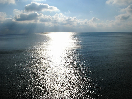 포토 JPG 해외이미지 구름 길 파도 바다 여행 백그라운드 자연 하늘 표면 휴가 풍경 사람없음 물 파란색 빛 태양 반사 맑음 꿈 장면 마법 우크라이나 수평선 해외202004 해외포토 자연요소 유럽 컬러 날씨 생태계 파일형식 이미지허브