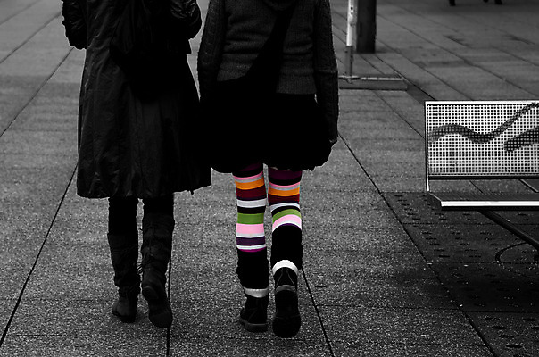 포토 JPG 해외이미지 옷 여자 신체 사람없음 컬러풀 노란색 유행 타이즈 해외202004 해외포토 컬러 사람 파일형식 이미지허브