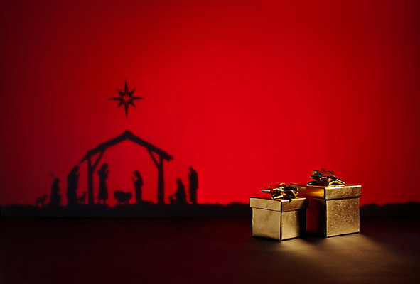 포토 JPG 해외이미지 계절 실루엣 별 리본 기독교 종교 어린이 크리스마스 가족 엄마 휴가 이야기 선물 사랑 사람없음 장식 빨간색 상자 검은색 축제 성경 축하 아기 예수 황금 야간 12월 심볼 활 신성 마리아 요셉 노엘 베들레헴 해외202004 해외포토 자연요소 기념일 감정 컬러 컨셉 종교용품 관계 촬영기법 사람 신_종교 날짜 파일형식 이미지허브
