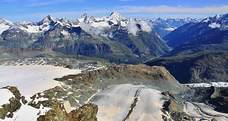 포토 JPG 해외이미지 유럽 여행 자국 자연 휴가 산 풍경 사람없음 야외 파란색 여행객 계곡 맑음 얼음 추위 도전 고도 스위스 빙하 알프스 절정 해외202004 해외포토 자연요소 나라 컬러 날씨 사람 생태계 파일형식 이미지허브