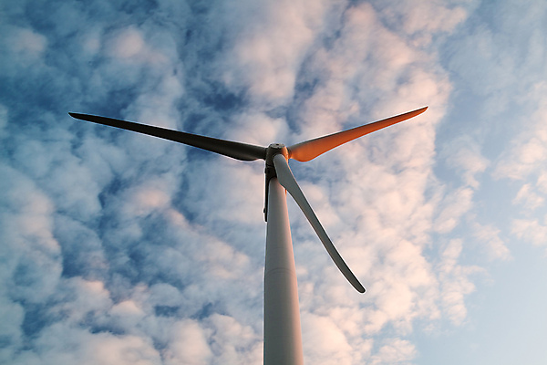 포토 JPG 해외이미지 구름 산업 자연 하늘 바람 사람없음 글로벌 일출 환경 힘 일몰 재활용 발전기 에너지 풍력에너지 보호 자원 세대 유지 방앗간 혁명 개발 이산화탄소 효율 획기적 해외202004 해외포토 자연요소 컨셉 날씨 노을 발전소 그린에너지 친환경 생태계 파일형식 이미지허브