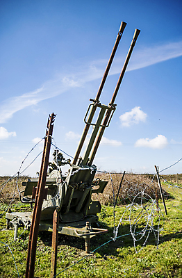 포토 JPG 해외이미지 기념일 캐나다 영국 사람없음 건물 마을 자유 프랑스 바위 축하 깃발 싸움 패배 병정 동맹 노르망디 전국 착륙 침범 필승 해외202004 해외포토 건축물 유럽 컨셉 북아메리카 모션 이벤트 돌_바위 우승 파일형식 이미지허브
