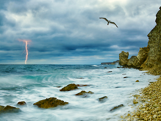 포토 JPG 해외이미지 구름 실루엣 파도 바다 백그라운드 자연 벽지 갈매기 조류 하늘 휴가 휴식 풍경 사람없음 야외 물 파란색 빛 컬러풀 햇빛 반사 노란색 황혼 바위 흰색 만 떨어짐 저녁 번개 명상 장면 암초 폭풍 뇌우 수평선 해외202004 해외포토 자연요소 동물 컬러 컨셉 날씨 촬영기법 태양 일몰 돌_바위 야간 생태계 파일형식 이미지허브