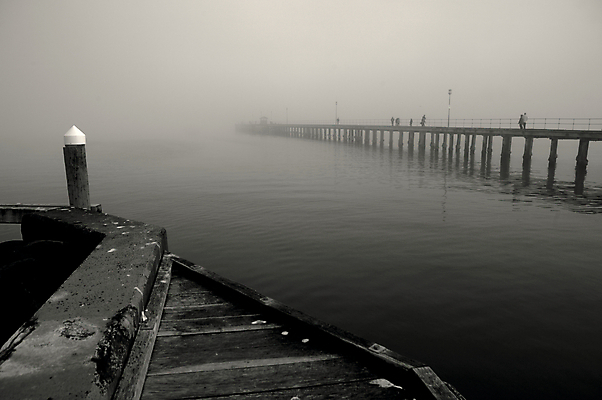 포토 JPG 해외이미지 바다 여행 겨울 자연 하늘 표면 아침 풍경 사람없음 야외 목재 가로 물 반사 평화 검은색 침묵 고요 황혼 새벽 회색 추위 안개 흰색 만 고독 매끈함 저녁 소프트포커스 장면 수평선 해외202004 해외포토 주간 자연요소 나무 계절 감정 컬러 컨셉 재료 날씨 촬영기법 소리 일몰 감각 야간 생태계 파일형식 이미지허브
