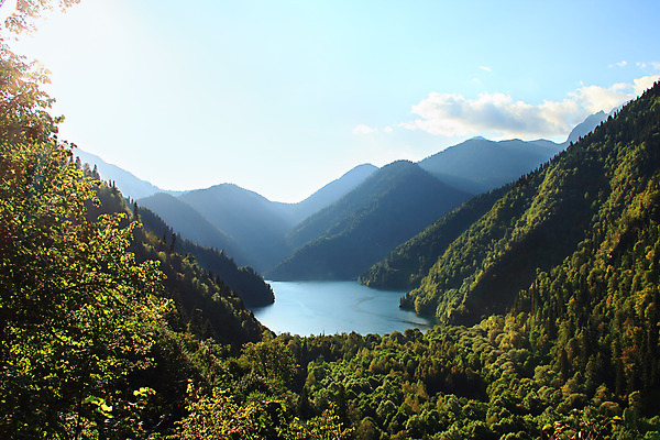 포토 JPG 해외이미지 나무 구름 계절 공원 호수 여행 자연 하늘 휴식 산 파노라마 풍경 사람없음 야외 초록색 물 여름 파란색 햇빛 계곡 맑음 침묵 안개 연못 숲 휴양지 장면 지역 천국 산악지대 웅장함 절정 터키석 해외202004 해외포토 자연요소 식물 공공시설 컬러 컨셉 날씨 촬영기법 태양 소리 장소 보석 생태계 파일형식 이미지허브