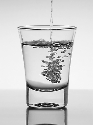 포토 JPG 해외이미지 음료 음식 유리 건강 서기 사람없음 물 빛 한개 거품 젖음 추위 마시기 흰색 신선 투명 액체 붓기 떨어짐 오브젝트 싱글 상쾌 생태계 심플 슛 쏟아짐 생태학 토닉 스플래쉬 공급 해외202004 해외포토 자연요소 1 교육 감정 컬러 컨셉 모션 재질 파일형식 이미지허브