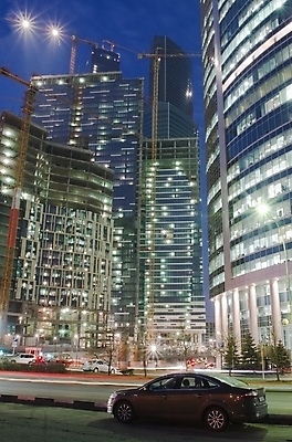 포토 JPG 해외이미지 외관 여행 백그라운드 비즈니스 건축양식 하늘 사람없음 야외 건물 파란색 빛 도시풍경 사무실 탑 고층빌딩 황혼 새벽 도시 업무 도심 야간 러시아 장면 빛망울 모스크바 해외202004 해외포토 자연요소 건축물 건축 유럽 컬러 풍경 빌딩 일몰 작업 파일형식 이미지허브