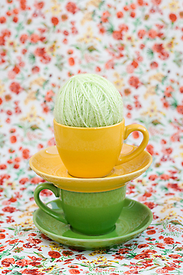 포토 JPG 해외이미지 그릇 꽃 커피 백그라운드 오렌지 공 주택 서기 사람없음 컵 빨간색 초록색 노란색 도자기 4 고리 뜨개질 바느질 컵받침 실타래 라이터 제비 안락 해외202004 해외포토 식물 식기 음료 컬러 컨셉 과일 모션 조류 취미 건물 숫자 받침대 파일형식 이미지허브