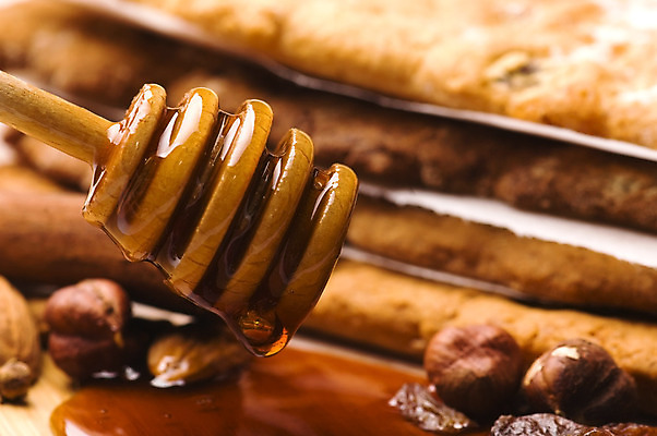 포토 JPG 해외이미지 접시 음식 조각 부분 디저트 건강 사탕 요리 사람없음 갈색 쿠키 케이크 식사 빵집 젖음 견과류 달콤 맛 아침식사 설탕 굽기 먹기 크림 상쾌 호두 꿀 브라우니 페스츄리 핸드메이드 해외202004 해외포토 식기 감정 빵 컬러 컨셉 모션 상점 구이 파일형식 이미지허브