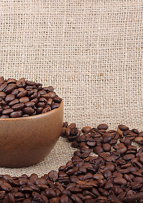 포토 JPG 해외이미지 커피 음료 음식 백그라운드 재료 콩 프레임 건조 씨앗 사람없음 컵 농작물 갈색 초콜릿 검은색 어둠 카페 마시기 직물 뜨거움 아침식사 낟알 굽기 상쾌 향기 아로마 카푸치노 에스프레소 직사각형 흙더미 고립 라떼 모카 카페인 무알코올 해외202004 해외포토 도형 식물 식기 감정 컬러 농업 모션 디저트 곡류 상점 식사 흙 구이 냄새 파일형식 더미 이미지허브