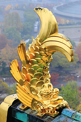 포토 JPG 해외이미지 모델 캐릭터 조각 건축양식 지붕 생물 어류 미술 풍경 사람없음 건물 조각상 탑 일본 가을 도시 호랑이 역사 황금 사자 신화 옛날 오사카 해외202004 해외포토 건축물 계절 건축 아시아 포유류 문화예술 조형물 수중동물 파일형식 이미지허브