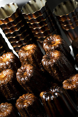 포토 JPG 해외이미지 전통 접시 음식 디저트 요리 사람없음 갈색 케이크 계란 빵집 우유 프랑스 껍질 달콤 맛 설탕 굽기 질감 아로마 밀가루 지역 악취 프랑스어 바닐라 제빵사 커스터드 페스츄리 캐러멜 해외202004 해외포토 직업 문자 식기 유럽 빵 컬러 컨셉 유제품 상점 알 가루 구이 크림 냄새 파일형식 이미지허브