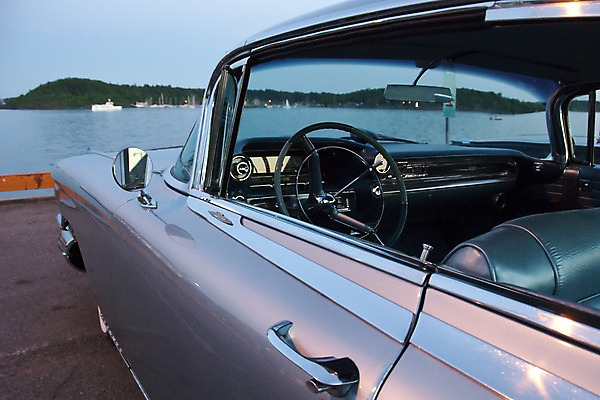 포토 JPG 해외이미지 육상교통 자동차 사람없음 수확 골동품 클래식 스포츠카 미국문화 엔진 정비공 구식 옛날 해외202004 해외포토 교통수단 컨셉 농업 기술자 서양문화 파일형식 이미지허브