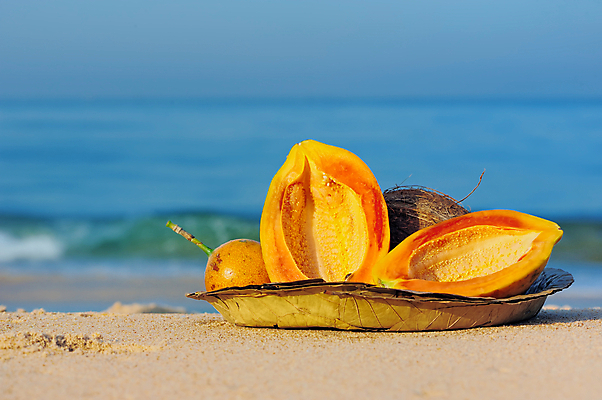 포토 JPG 해외이미지 아시아 음식 모래 바다 여행 채소 과일 자연 하늘 휴가 건강 사람없음 야외 물 파란색 모래사장 햇빛 태양 맑음 침묵 견과류 신선 오브젝트 상쾌 코코넛 이국적 채식주의자 파라다이스 파파야 해외202004 해외포토 자연요소 감정 나라 컬러 날씨 소리 열대과일 생태계 채식 파일형식 이미지허브