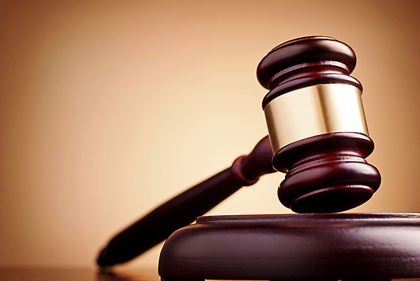 포토 JPG 해외이미지 근접촬영 사람없음 갈색 오브젝트 법 의사봉 재판 해외202004 해외포토 뷰포인트 컬러 파일형식 이미지허브