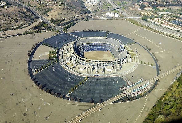 포토 JPG 해외이미지 공원 선 음악 스포츠 밭 의자 건축양식 풍경 이벤트 사람없음 야외 건물 강 계곡 럭비 축구 미국 경기장 콘서트 야구 도시 오픈 원형 사발 큼 주차 땅 시설 대학교 캘리포니아 태평양 대도시 이웃 남쪽 법정 조감도 충전기 해외202004 해외포토 도형 건축물 공공시설 건축 바다 가구 북아메리카 농업 스포츠시설 학교 문화예술 구기 기계 공연 사기그릇 크기 방향 충전 파일형식 이미지허브