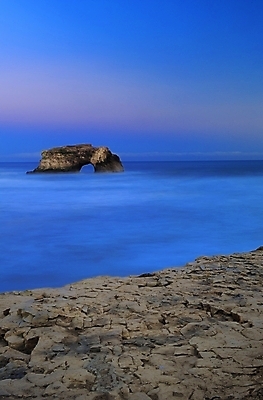 포토 JPG 해외이미지 주간 해외풍경 바다 하늘 사람없음 야외 미국 바위 캘리포니아 수평선 해외202004 해외포토 자연요소 해외 북아메리카 풍경 돌_바위 파일형식 이미지허브