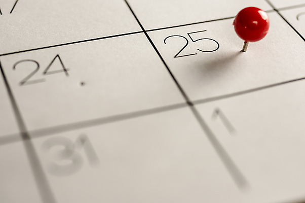 포토 JPG 해외이미지 손 디자인 종이 백그라운드 십자가 크리스마스 겨울 데이트 비즈니스 휴가 설계 이벤트 사람없음 장식 빨간색 숫자 펜 다이어리 축제 달력 축하 시간 일주일 날짜 기다림 계산 선택 예측 12월 연도 묘사 페이지 종료 월 마감 조언 카운트다운 카피스페이스 효과 해외202004 해외포토 문자 계절 기념일 컬러 컨셉 모션 신체부위 필기구 사무용품 공백 파일형식 이미지허브