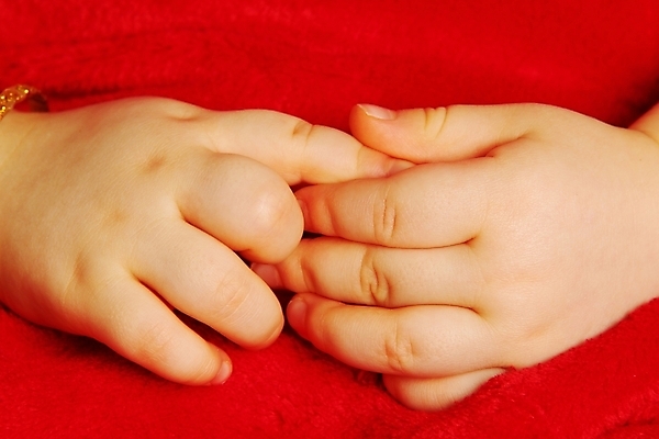 포토 JPG 해외이미지 손 여자 행복 어린이 분홍색 신체 손가락 새로움 손바닥 사람 소년 사람없음 빨간색 흰색 아기 신생아 잡기 못 작음 피부 돌봄 접기 천진난만 해외202004 해외포토 남자 감정 컬러 컨셉 모션 신체부위 공구 크기 파일형식 이미지허브