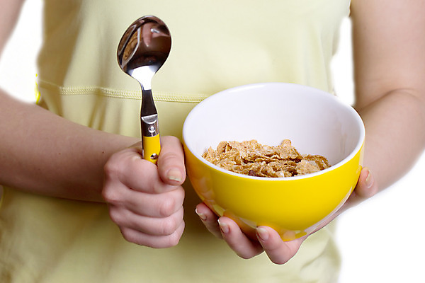 포토 JPG 해외이미지 1 라이프스타일 여자 음식 조각 다이어트 채소 과일 재료 아침 주택 건강 요리 씨앗 사람 성인 사람없음 빛 숫자 갈색 노란색 숟가락 식사 저녁식사 흰색 잡기 맛 아침식사 낟알 자르기 시리얼 먹기 서식 리빙 내추럴 해외202004 해외포토 주간 식물 문자 컬러 컨셉 모션 수저 건물 생활 파일형식 이미지허브