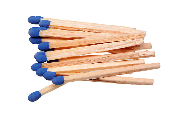 포토 JPG 해외이미지 불 경기 사람없음 목재 성냥 유황 해외202004 해외포토 자연요소 나무 스포츠 재료 파일형식 이미지허브