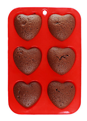 포토 JPG 해외이미지 모양 음식 디저트 쟁반 발렌타인데이 사랑 사람없음 빨간색 케이크 초콜릿 하트 달콤 작음 6 고립 실리콘 해외202004 해외포토 감정 컬러 데이이벤트 숫자 맛 크기 파일형식 이미지허브