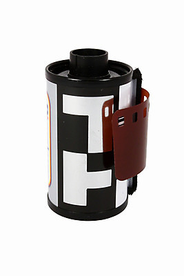 포토 JPG 해외이미지 프레임 통 사람없음 카메라 사진촬영 흰색 미끄럼틀 필름 그림 복고 롤 고립 부정적 해외202004 해외포토 감정 컬러 전자제품 촬영 놀이기구 파일형식 이미지허브