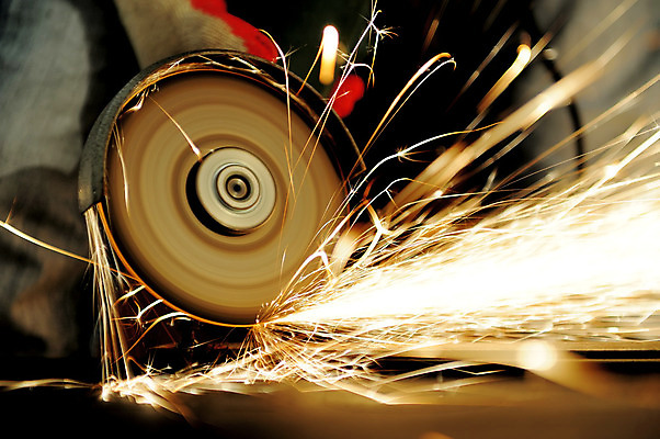 포토 JPG 해외이미지 손 산업 부분 공장 노동자 안전 사람없음 치료 빛 금속 힘 기계 장비 과학기술 공구 죽음 업무 바퀴 원형 칼날 작업실 제조 보호 자르기 철 속도 다이아몬드 그라인더 갈기 정비공 공학 되감기 송곳 용접 조작 철강 해외202004 해외포토 도형 직업 교육 컨셉 공업 의학 모션 재질 기술 신체부위 도구 작업 기술자 보석 커피용품 파일형식 이미지허브