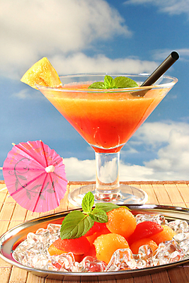 포토 JPG 해외이미지 안경 과일 유리 수박 건강 사람없음 빨간색 주스 달콤 맛 멜론 스무디 이국적 해외202004 해외포토 잡화 음료 컬러 컨셉 재질 파일형식 이미지허브