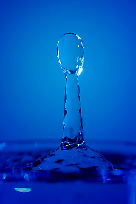 포토 JPG 해외이미지 모양 물결 파도 백그라운드 모션 자연 추상 사람없음 물 파란색 펼침 젖음 투명 액체 떨어짐 순수 질감 서식 충격 고립 여의주 해외202004 해외포토 자연요소 바다 컬러 컨셉 무늬 생태계 파일형식 이미지허브