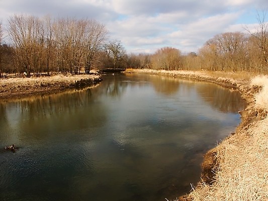 포토 JPG 해외이미지 자연 사람없음 야외 강 달리기 햇빛 환경 맑음 흐름 가을 개울 황금 저녁 숲 홍수 생태계 북쪽 내추럴 깊이 현재 해외202004 해외포토 계절 컨셉 모션 날씨 태양 야간 자연재해 방향 파일형식 이미지허브