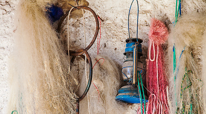 포토 JPG 해외이미지 전통 밧줄 바다 낚시 항해 어류 어업 사람없음 물 장비 도구 공구 잡기 업무 작업 그물 코드 묘사 낚시꾼 기어 망사 옛날 해외202004 해외포토 자연요소 산업 줄 배_교통 모션 레저 수중동물 직물 파일형식 이미지허브
