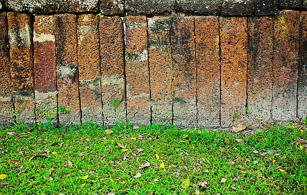 포토 JPG 해외이미지 식물 디자인 외관 공원 벽 백그라운드 잎 패턴 밭 건축양식 자연 추상 벽돌 프레임 사람없음 야외 건물 장식 가로 빨간색 초록색 갈색 정원 어둠 블록 수확 바위 시골 도시 거친 타일 묘사 질감 그런지 옛날 해외202004 해외포토 건축물 공공시설 건축 컬러 무늬 농업 돌_바위 생태계 파일형식 이미지허브