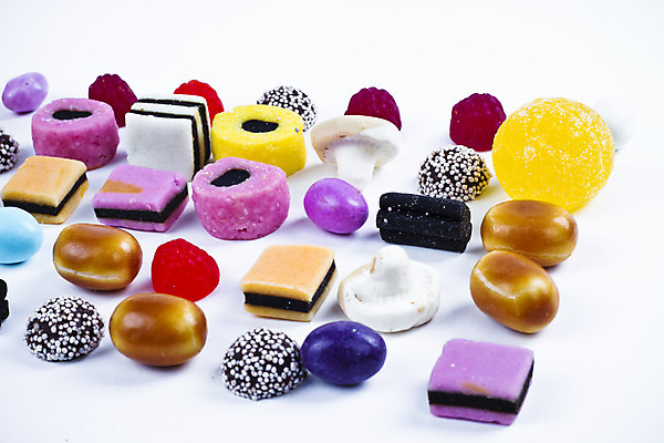 포토 JPG 해외이미지 행복 음식 백그라운드 패턴 디저트 사탕 종류 사람없음 컬러풀 갈색 파티 초콜릿 보라색 활발 그룹 달콤 맛 설탕 질감 결정체 편리함 잇몸 캐러멜 많음 효과 해외202004 해외포토 감정 컬러 컨셉 무늬 신체 이벤트 파일형식 이미지허브