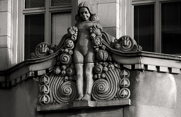 포토 JPG 해외이미지 핀란드 사람없음 건물 장식 사무실 조각상 검은색 흰색 묘사 헬싱키 해외202004 해외포토 건축물 컬러 비즈니스 북유럽 조형물 파일형식 이미지허브