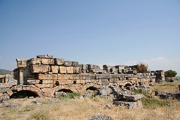 포토 JPG 해외이미지 아시아 여행 건축양식 사람없음 경기장 바위 도시 역사 극장 지중해 칠면조 그리스인 로마인 명승지 옛날 파멸 해외202004 해외포토 서양인 건축 나라 바다 컨셉 스포츠시설 조류 인종 풍경 돌_바위 파일형식 소멸 이미지허브