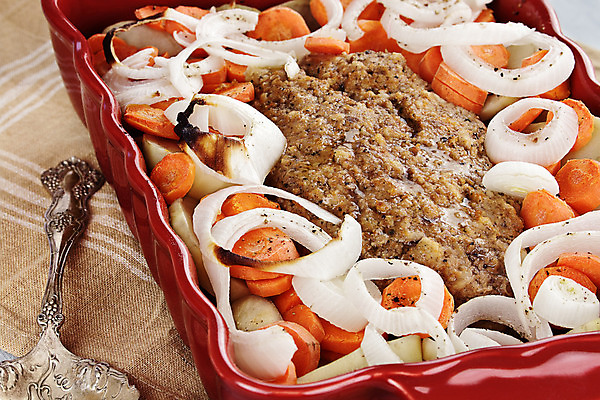 포토 JPG 해외이미지 스튜디오촬영 식기 접시 음식 백그라운드 채소 양파 감자 육류 요리 사람없음 빨간색 사진촬영 식사 저녁식사 당근 소고기 맛 굽기 먹기 준비 그림 레시피 후추 점심식사 땅바닥 송아지고기 정물화 핸드메이드 해외202004 해외포토 컬러 컨셉 식재료 모션 바닥 뿌리채소 실내 촬영 구이 향신료 파일형식 이미지허브