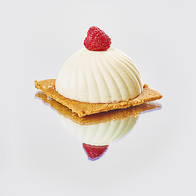 포토 JPG 해외이미지 접시 열매 음식 분홍색 조각 백그라운드 과일 부분 유리 딸기 디저트 건강 요리 사람없음 장식 빨간색 갈색 케이크 식당 초콜릿 숟가락 어둠 빵집 추위 흰색 대접 신선 원형 사발 우아함 달콤 맛 설탕 먹기 민트 크림 산딸기 푸딩 코코아 충동구매 무스 커스터드 페스츄리 해외202004 해외포토 도형 식물 식기 음료 빵 컬러 컨셉 모션 재질 수저 쇼핑 상점 사기그릇 허브 과소비 파일형식 이미지허브