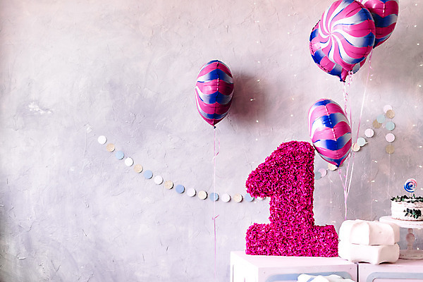 포토 JPG 해외이미지 행복 음식 분홍색 일러스트 목걸이 하늘 휴가 기념 막대사탕 사탕 사랑 사람없음 장식 빨간색 초록색 파란색 컬러풀 노란색 파티 광대 흰색 하트 축하 생일 심볼 낙하산 풍선 고립 해외202004 해외포토 모양 기념일 감정 컬러 컨셉 장신구 디저트 이벤트 파일형식 이미지허브