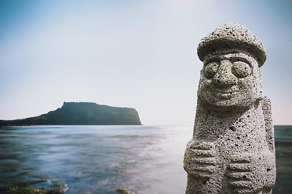 PSD 편집이미지 바다 여행 하늘 풍경 사람없음 제주도 돌하르방 디지털합성 성산일출봉 디지털아트 이미지편집 한국 서귀포 파일형식