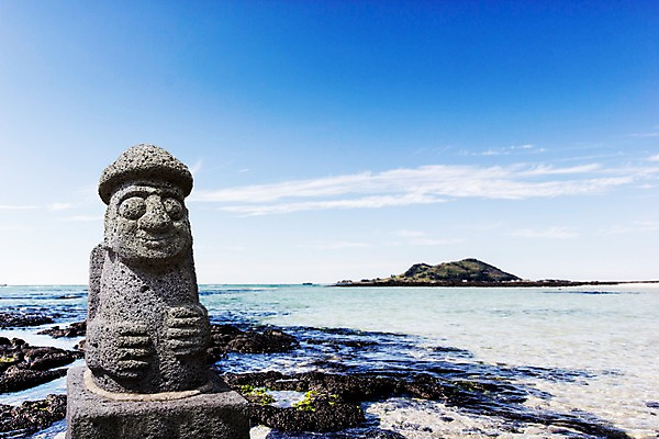 PSD 구름 편집이미지 바다 여행 하늘 풍경 해변 사람없음 제주도 돌하르방 디지털합성 디지털아트 이미지편집 자연요소 한국 파일형식