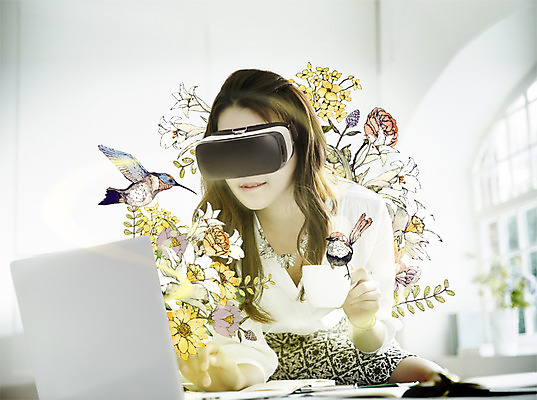 PSD 편집이미지 여자 꽃 조류 휴식 정보기술 스마트라이프 한명 상반신 20대 성인 앞모습 노트북 스마트기기 사무실 디지털 한국인 가상현실 성인여자한명만 오큘러스 VR기기 이미지편집 식물 동물 1 라이프스타일 뷰포인트 컨셉 비즈니스 기술 사람 동양인 청년 전자제품 기계 여자한명만 성인여자만 파일형식