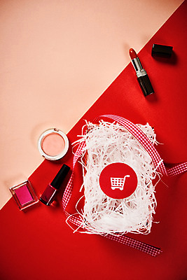 포토 JPG 리본 사람없음 선물상자 쇼핑 쇼핑카 화장품 립스틱 매니큐어 아이섀도 국내포토 선물 상자 뷰티 카트 파일형식