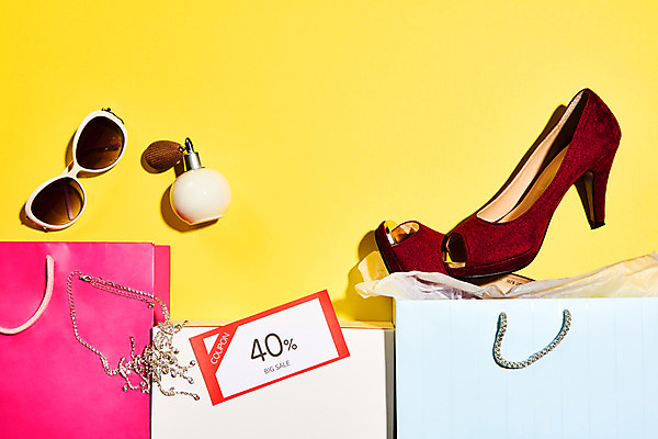 포토 JPG 구두 목걸이 사람없음 쇼핑 선글라스 쇼핑백 세일 향수 쿠폰 국내포토 안경 신발 가방 장신구 화장품 파일형식