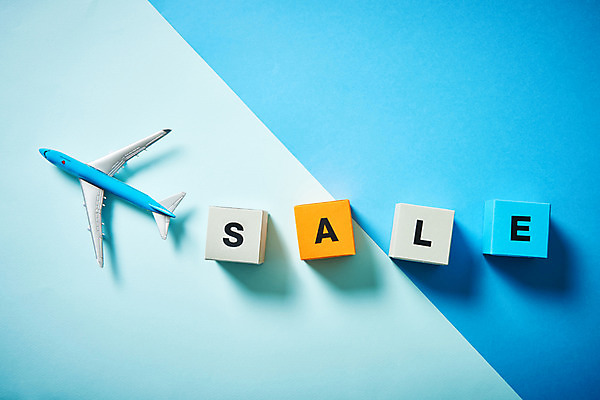 포토 JPG 비행기 사람없음 파란색 쇼핑 세일 국내포토 컬러 항공교통 대중교통 파일형식