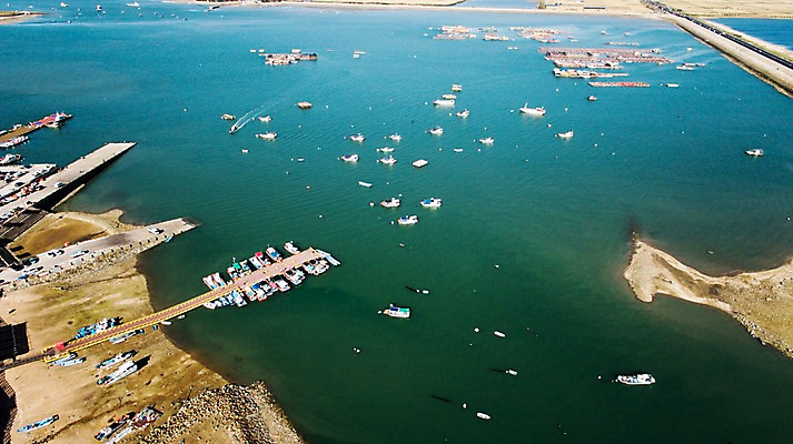 포토 JPG 주간 바다 풍경 사람없음 야외 가을 충청남도 부둣가 항공촬영 선박 당진 국내포토 자연요소 계절 뷰포인트 수상교통 항구 충청도 파일형식