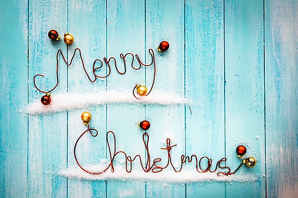 포토 JPG 스튜디오촬영 백그라운드 크리스마스장식 크리스마스 겨울 실내 이벤트 사람없음 단어 방울 철 철끈 철사줄 국내포토 문자 계절 기념일 줄 내부 장식 끈 파일형식