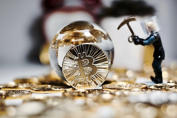 포토 JPG 해외이미지 돈 인터넷 비즈니스 안전 사람없음 금융 동전 저축 발굴 무역 보안 결제 가치 해외202004 해외포토 산업 경제 재산 파일형식 이미지허브