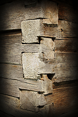 포토 JPG 해외이미지 전통 외관 벽 백그라운드 패턴 건축양식 부분 표면 날씨 추상 사람없음 목재 빛 교회 어둠 회색 골동품 시골 균열 파편 교차로 질감 루마니아 조형 다리찢기 내추럴 구식 복원 수목 옛날 해외202004 해외포토 나무 건축 유럽 길 컬러 무늬 재료 종교건축 모션 건물 파일형식 이미지허브